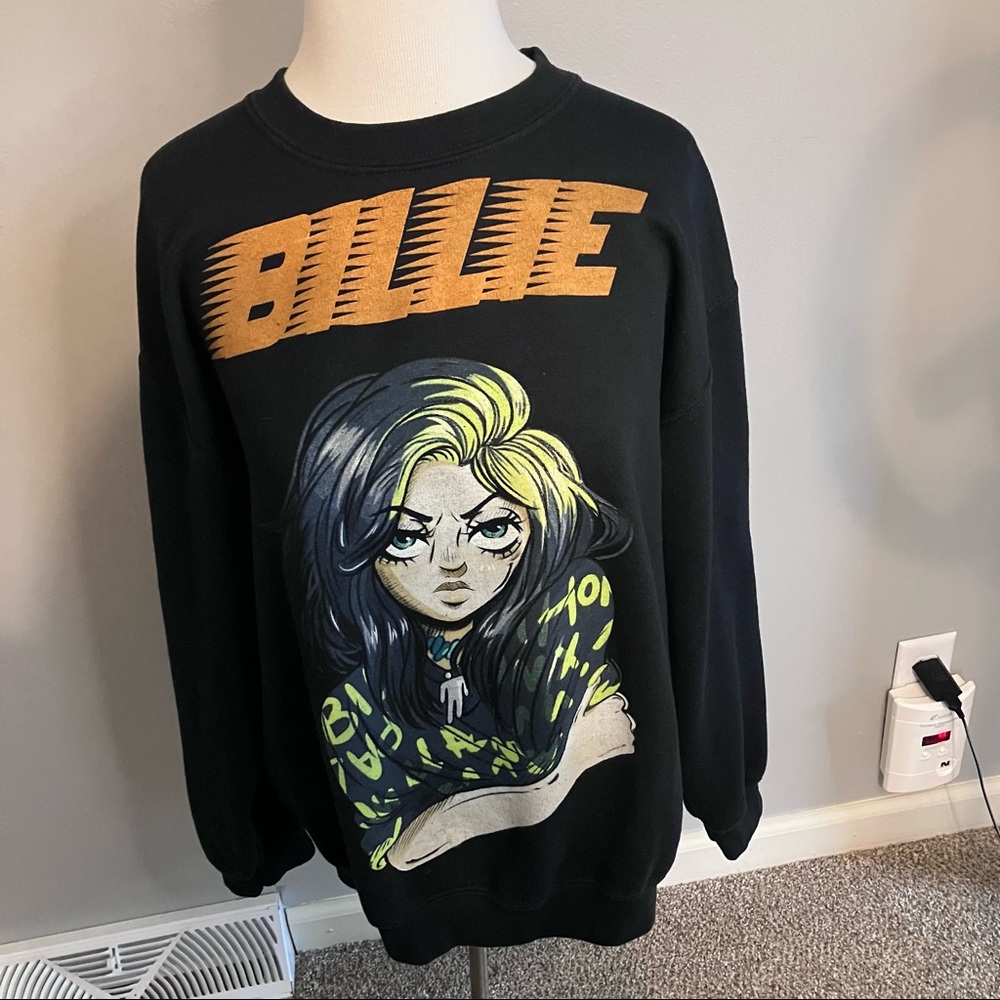 BILLIE Eilish Anime Sweatshirt Black Crewneck Junior’s Sz M Medium Hot Topic
